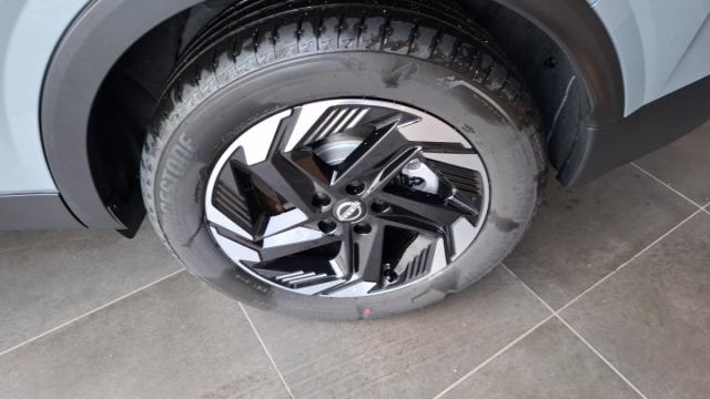 Nissan Qashqai image 2