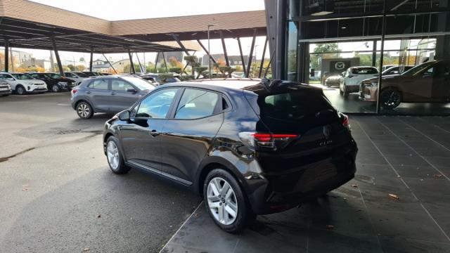 Renault Clio image 9