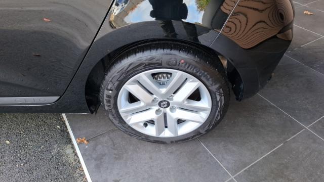 Renault Clio image 4