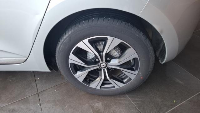 Renault Clio image 7