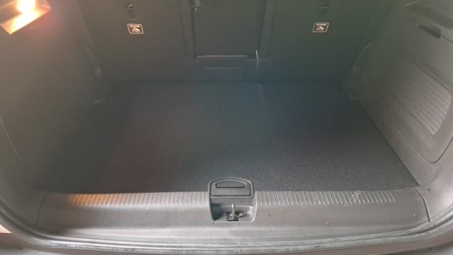 Opel Crossland image 1