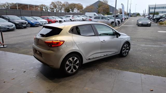 Renault Clio image 7