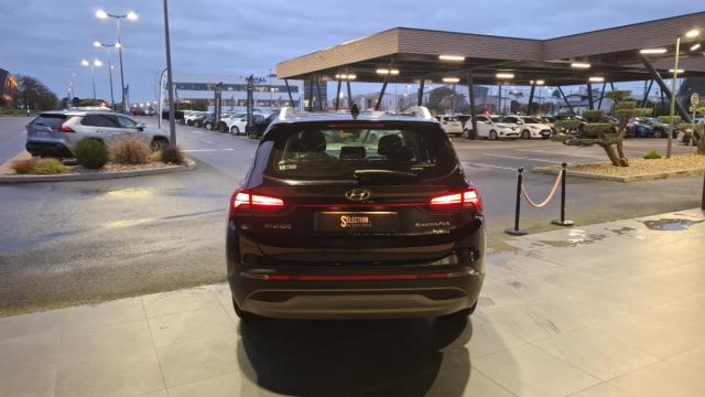 Hyundai Santa Fe image 2