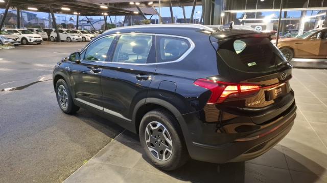 Hyundai Santa Fe image 7