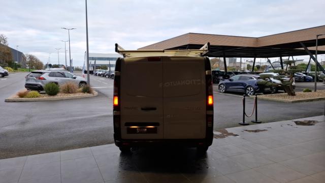 Renault Trafic image 5