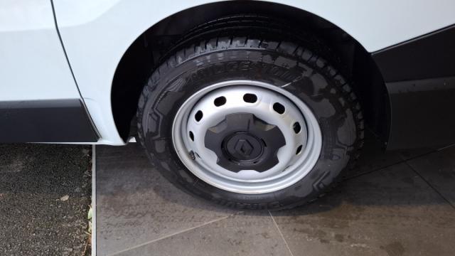 Renault Trafic image 4