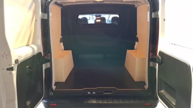 Renault Trafic image 8