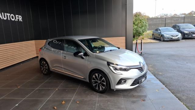 Renault Clio image 9