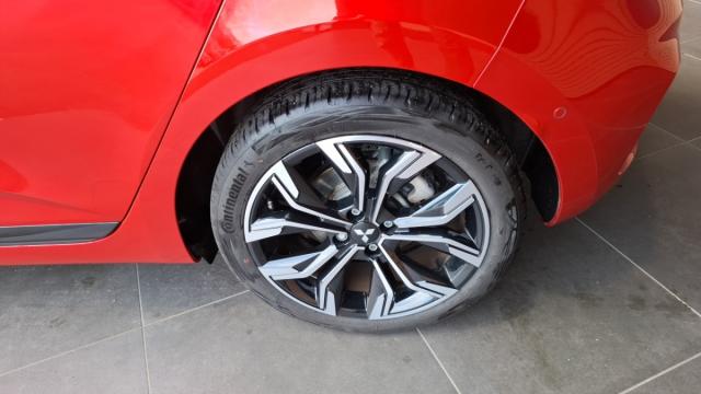 Mitsubishi Colt image 4