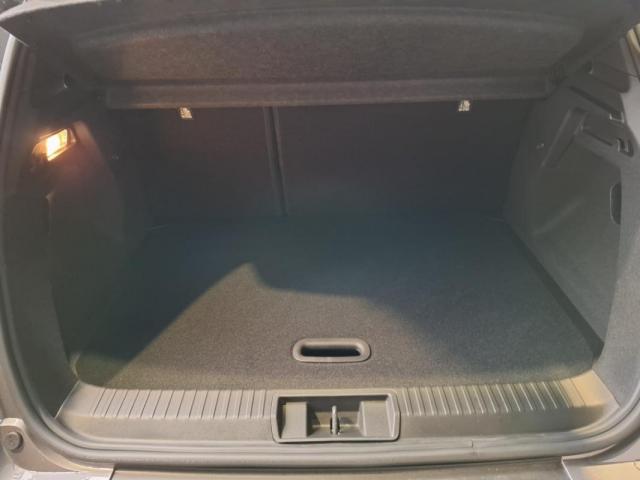 Renault Captur image 2