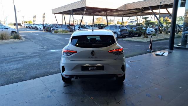 Renault Clio image 8