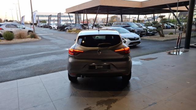 Renault Clio image 6