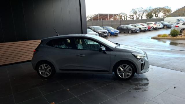 Renault Clio image 2