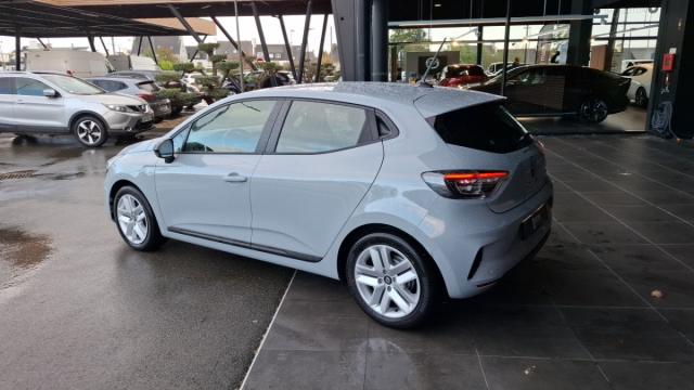 Renault Clio image 9