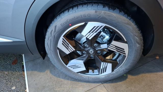 Renault Symbioz image 2