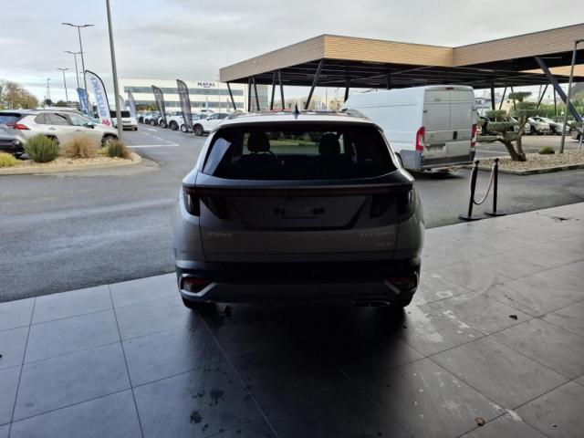 Hyundai Tucson image 4