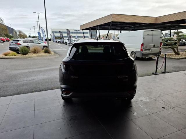 Hyundai Tucson image 3