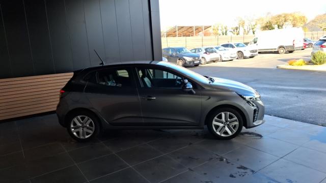 Renault Clio image 8