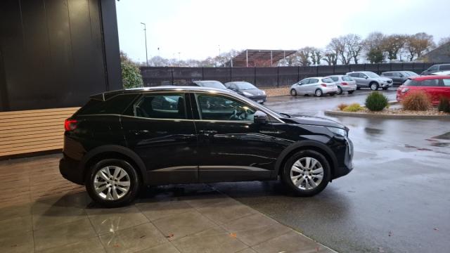 Peugeot 3008 image 1