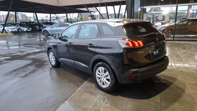 Peugeot 3008 image 3