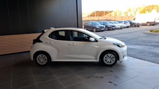 Toyota Yaris image 2