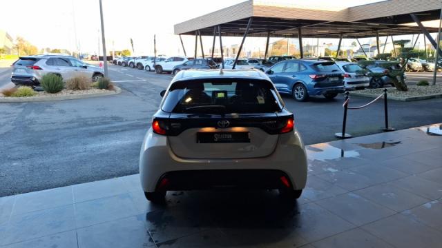 Toyota Yaris image 8