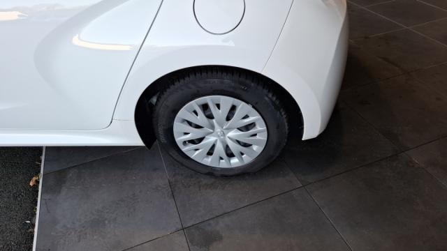 Toyota Yaris image 9