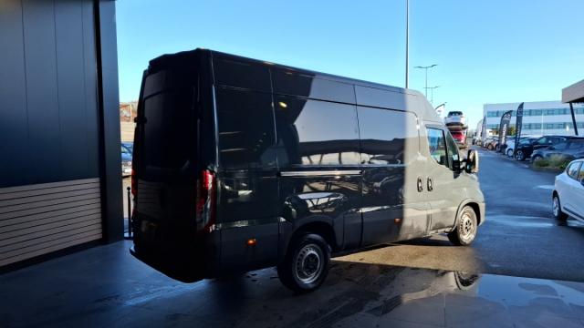 Iveco Daily image 6