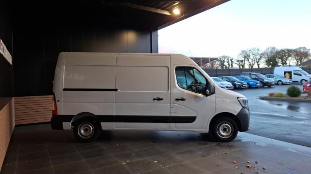 Renault Master image 3