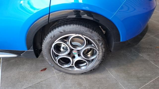 Alfa Romeo Tonale image 5