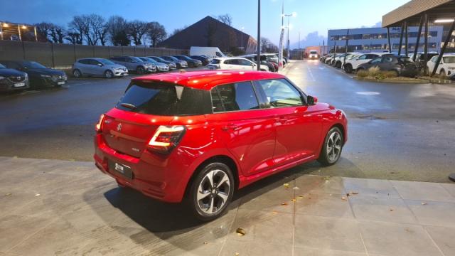 Suzuki Swift image 7