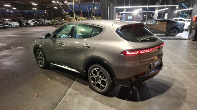 Alfa Romeo Tonale image 1