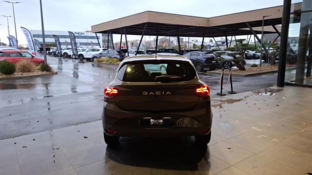 Dacia Sandero Iii image 2