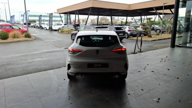 Renault Clio image 7