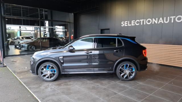 Lynk & Co 01 image 6