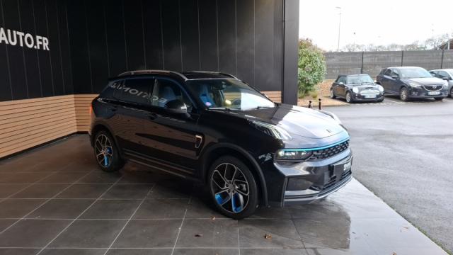 Lynk & Co 01 image 8