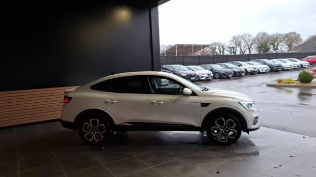 Renault Arkana image 9