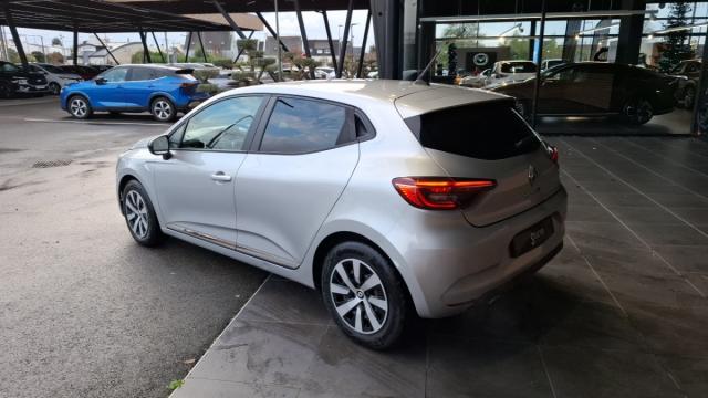 Renault Clio image 9