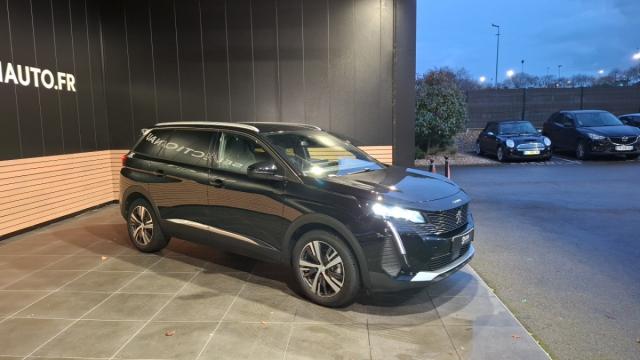 Peugeot 5008 image 2