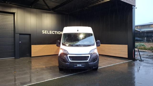 Peugeot Boxer image 1