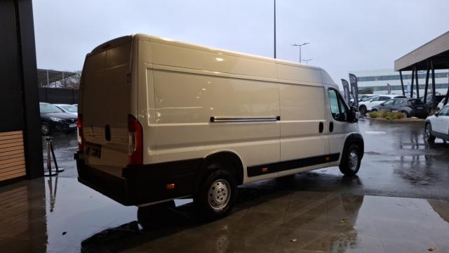 Peugeot Boxer image 6