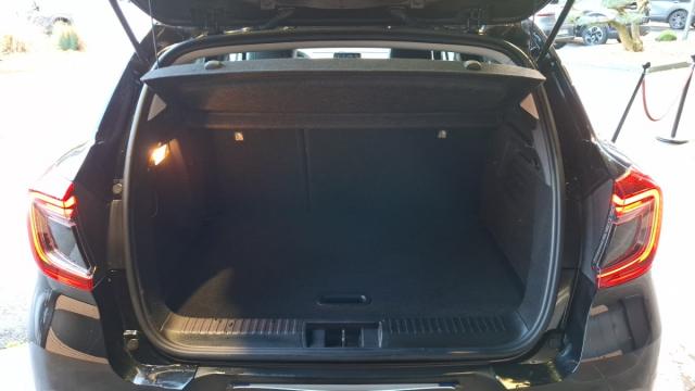 Renault Captur image 1