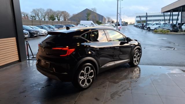 Renault Captur image 2