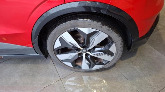 Renault Mégane E-Tech image 6