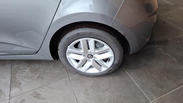 Renault Clio image 8