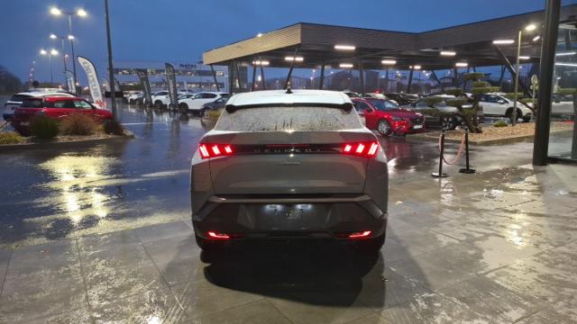 Peugeot 3008 image 3