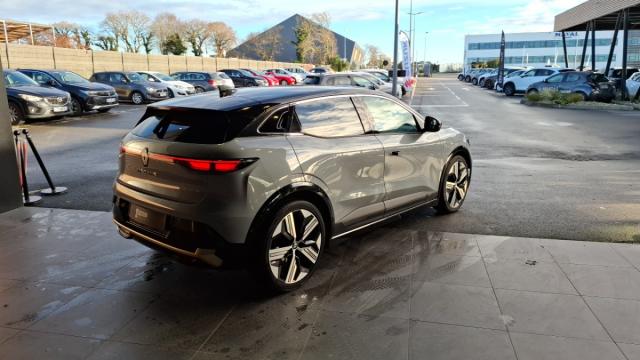 Renault Mégane E-Tech image 5