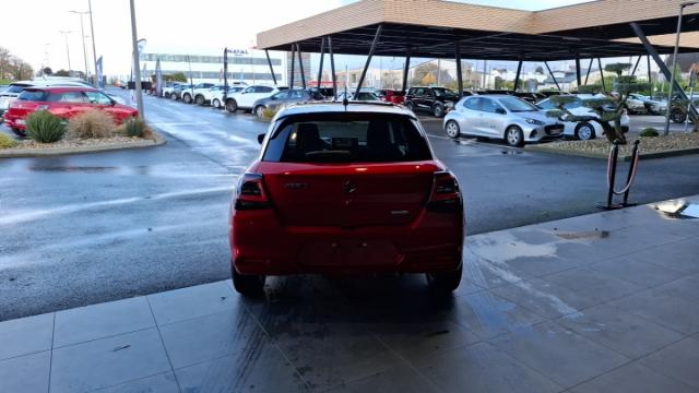 Suzuki Swift image 1