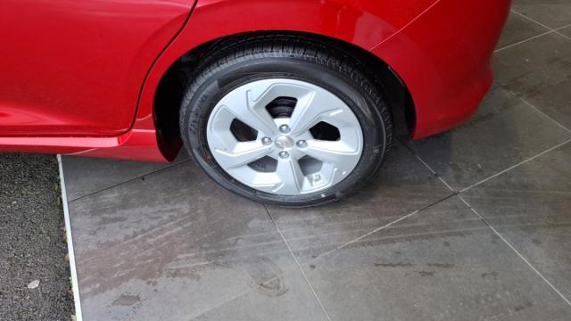 Suzuki Swift image 2