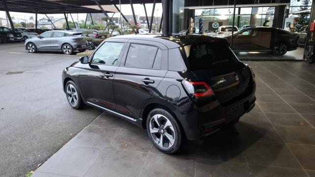 Suzuki Swift image 1